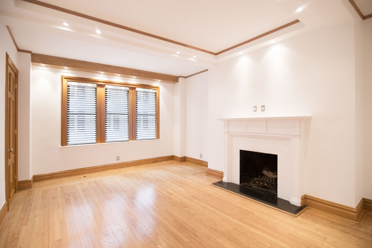 The Meurice - 145 W 58th St, 7K