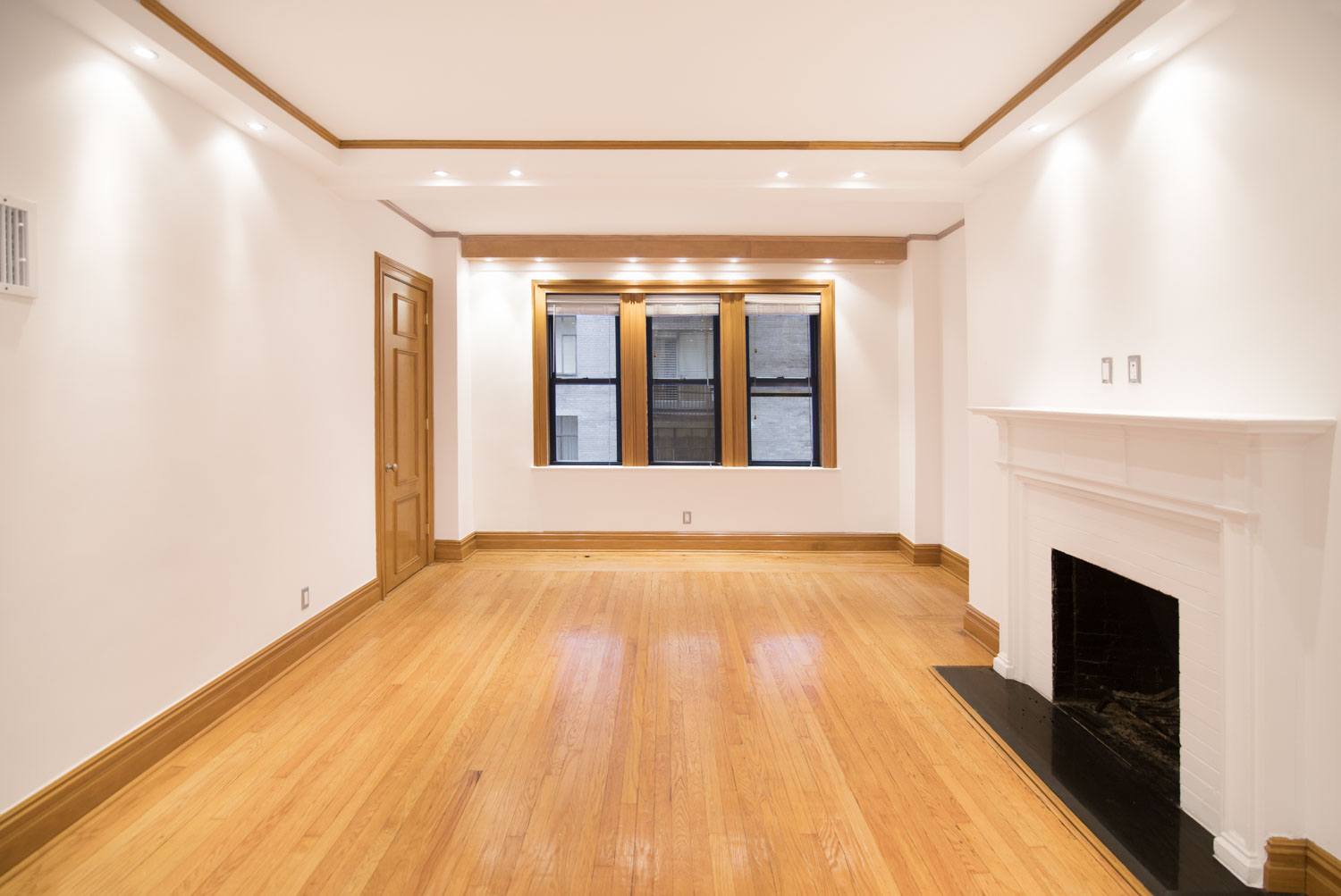 The Meurice - 145 W 58th St, 7K