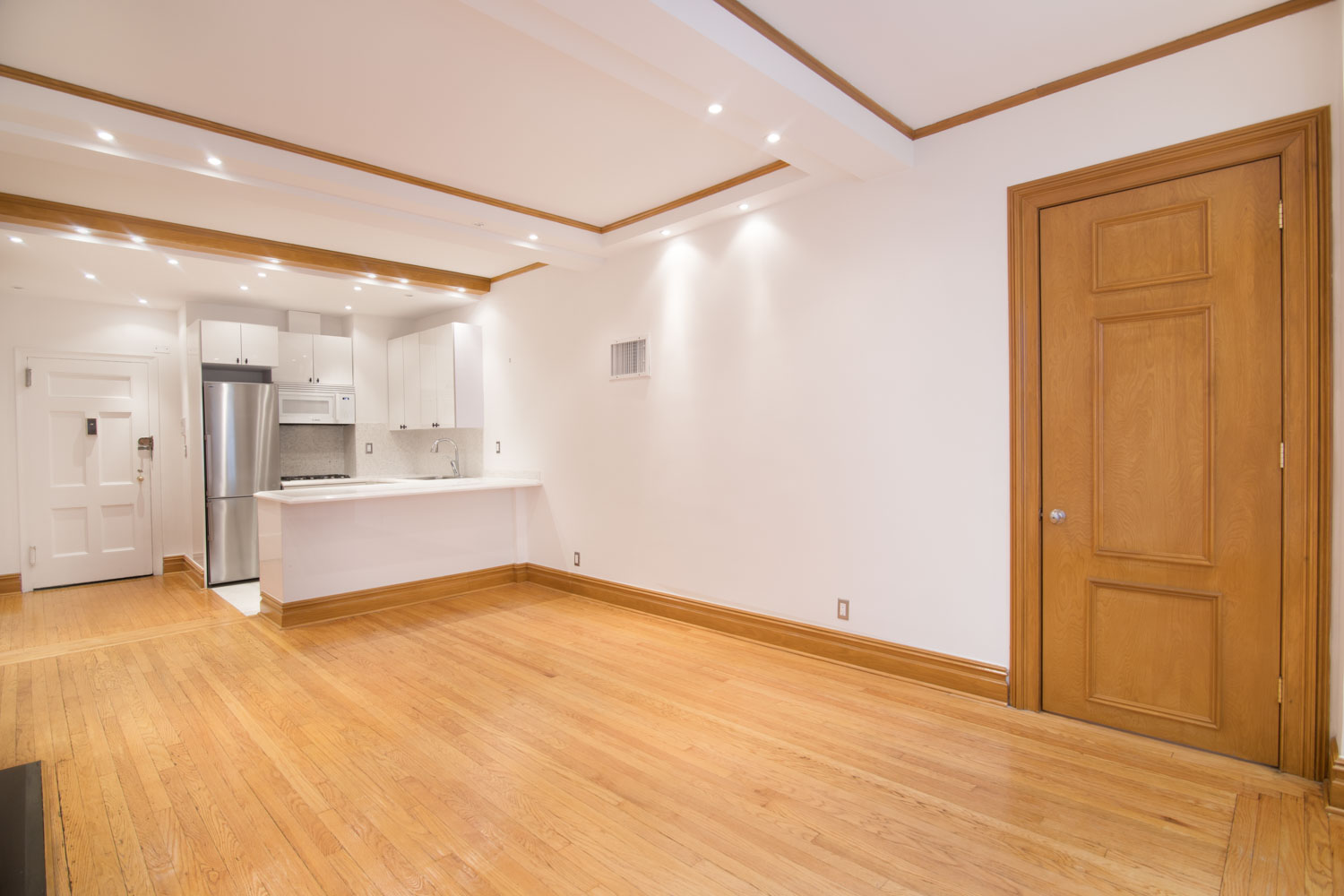 The Meurice - 145 W 58th St, 7K