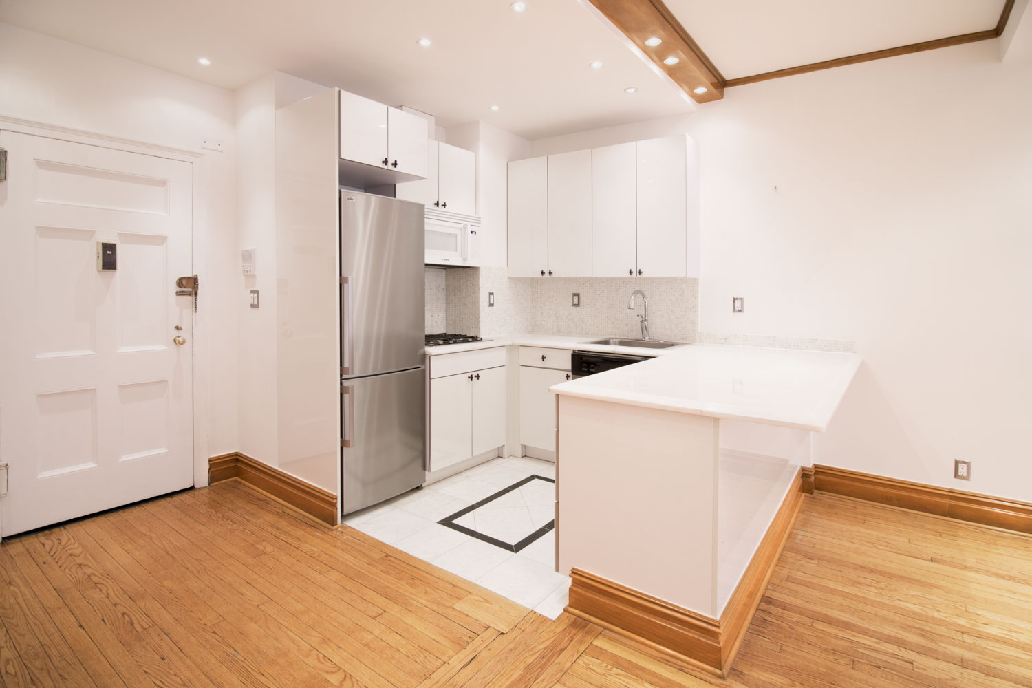 The Meurice - 145 W 58th St, 7K