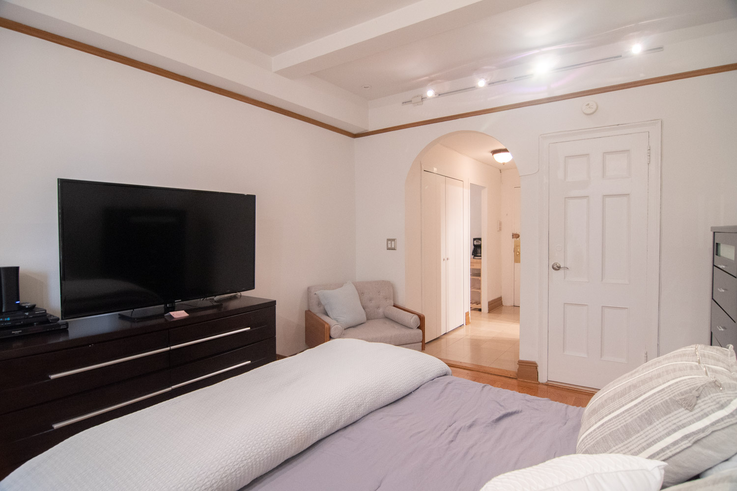 The Meurice - Furnished Studio #7L