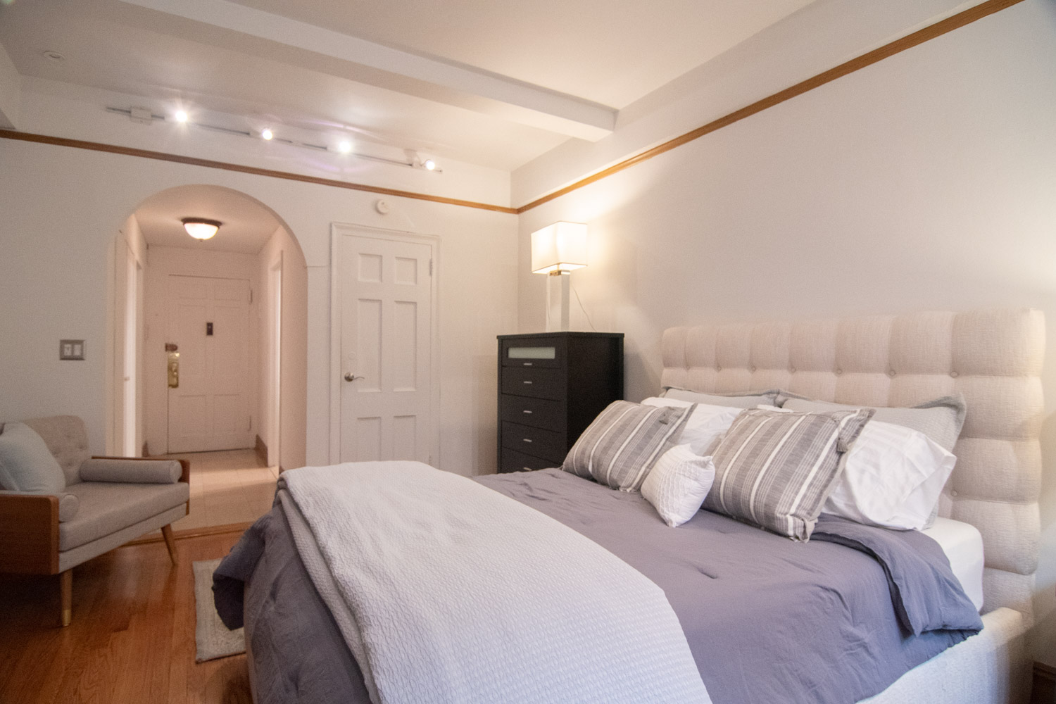 The Meurice - Furnished Studio #7L