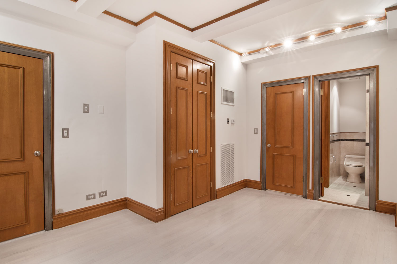 The Meurice - Unfurnished Apartment 8K